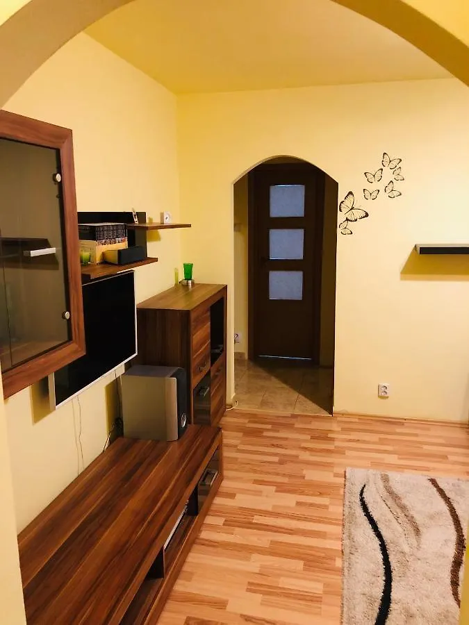 בוקרשט Cozy And Clean Apartment, Near National Arena דירה
