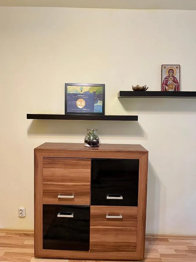 Cozy And Clean Apartment, Near National Arena Bucureşti 0*,  România