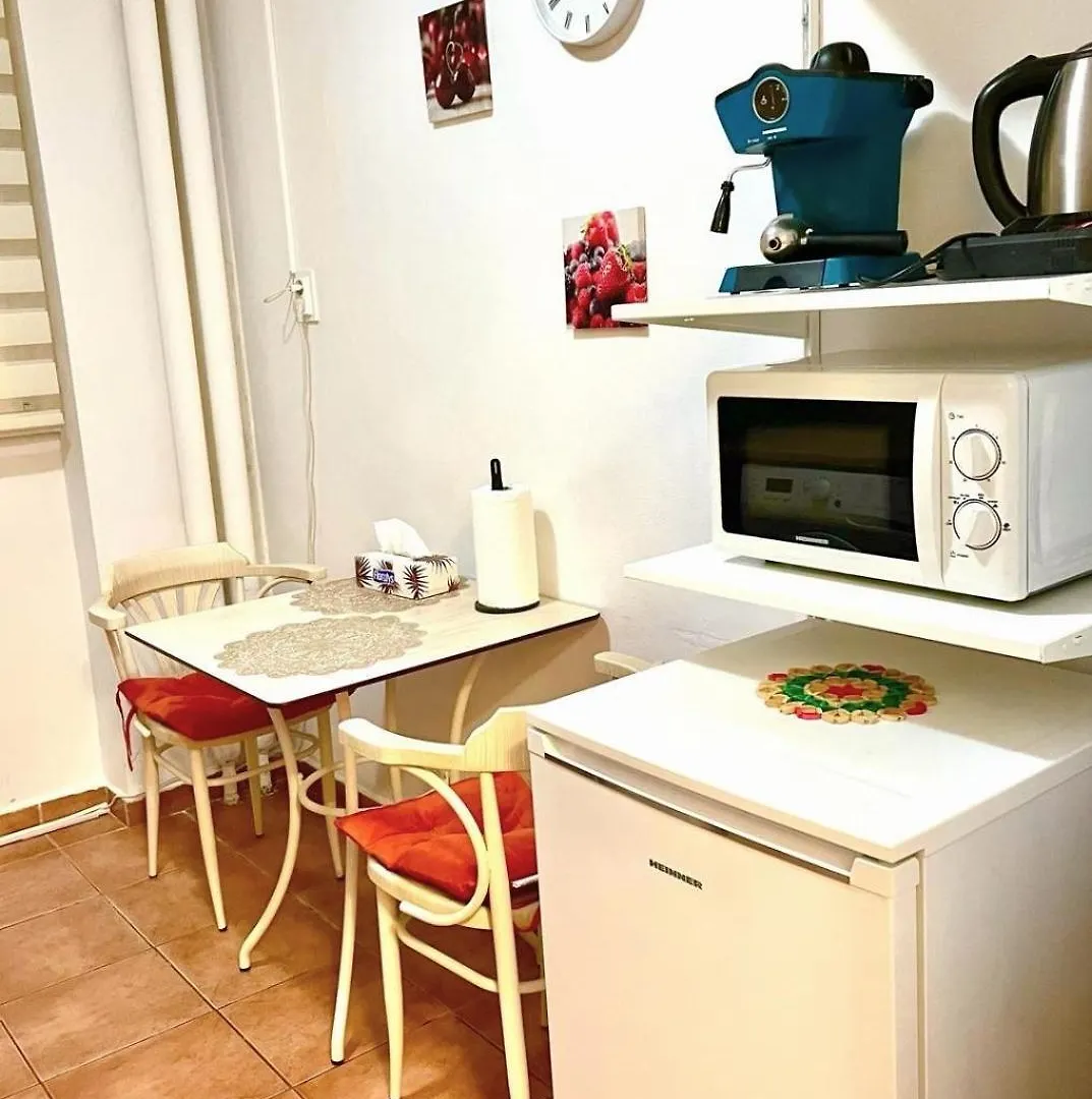 Cozy And Clean Apartment, Near National Arena Bucureşti